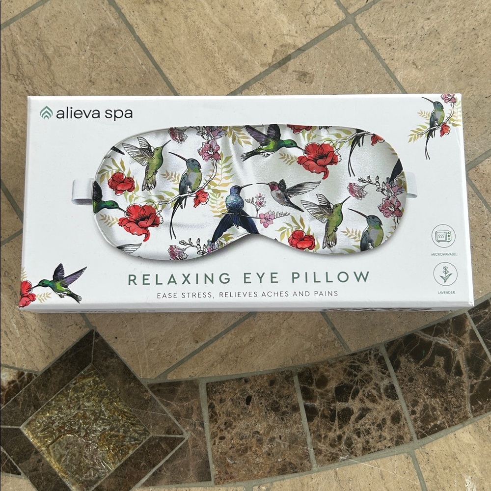 Alieva Spa Relaxing Lavender Eye Pillow new in sealed box.